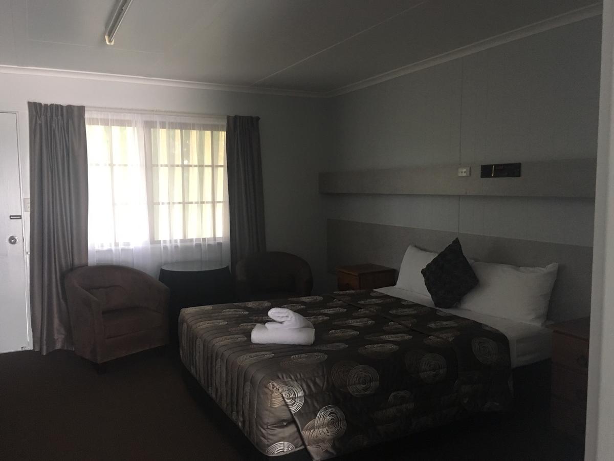 True Blue Motor Inn Rockhampton Exteriör bild