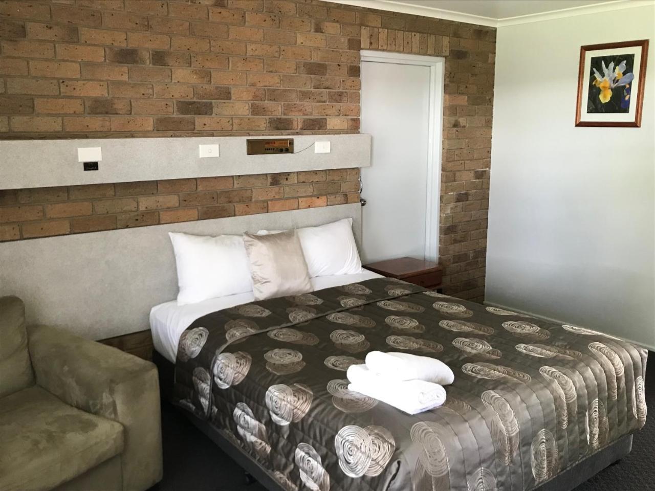 True Blue Motor Inn Rockhampton Exteriör bild